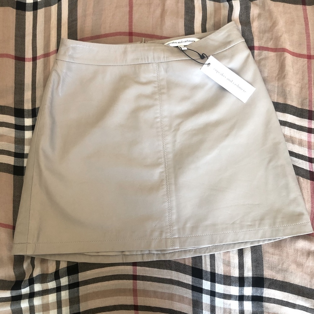Leather skirt